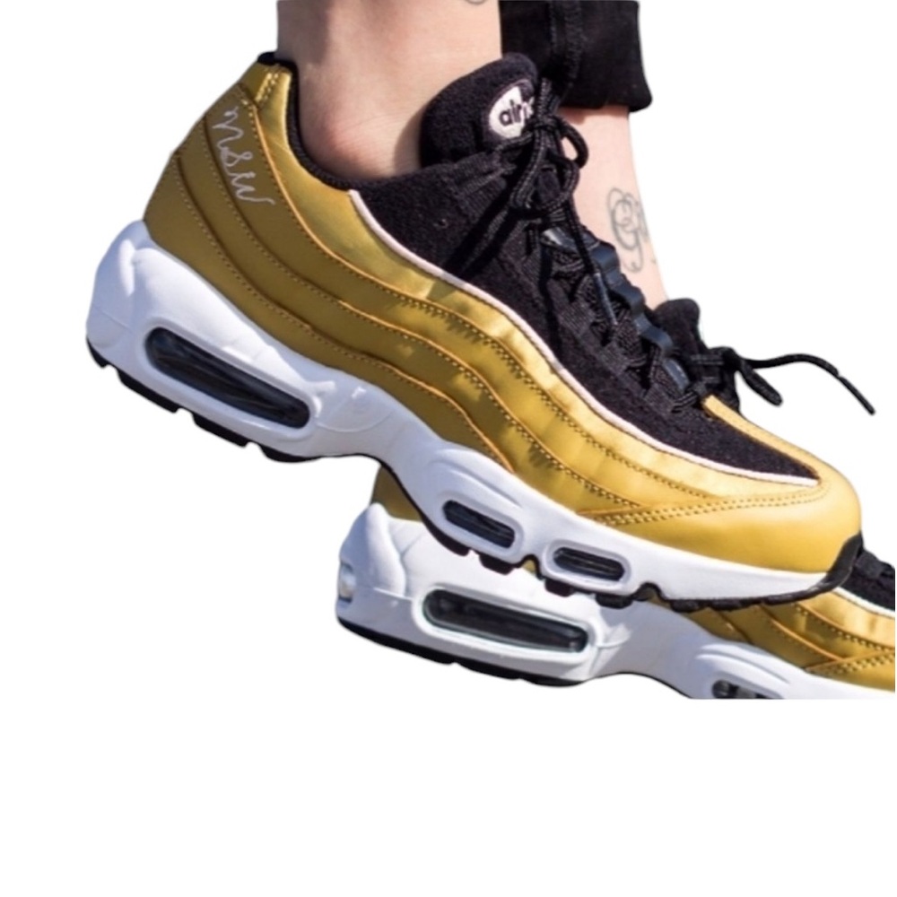 Nike Women’s Air Max 95 LX Running Shoes Size 8. - Picture 1 of 12